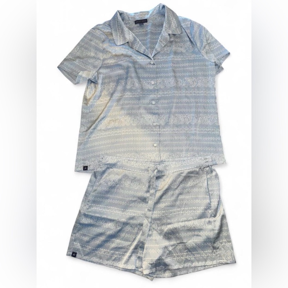 Barefoot Dreams Blue Paisley Pajama Set